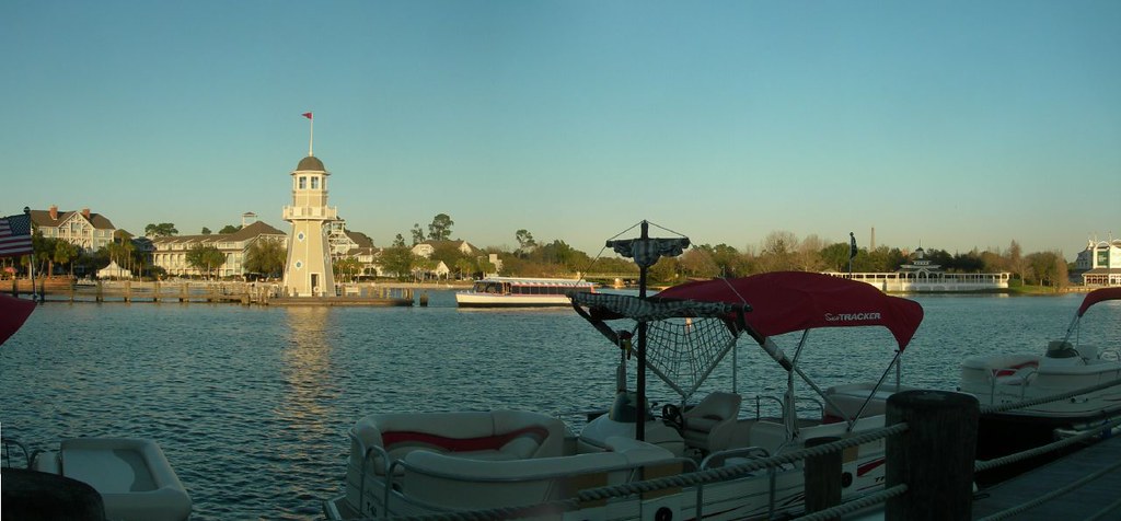 Yacht club w rental boat - Image of Yacht Rental, yacht