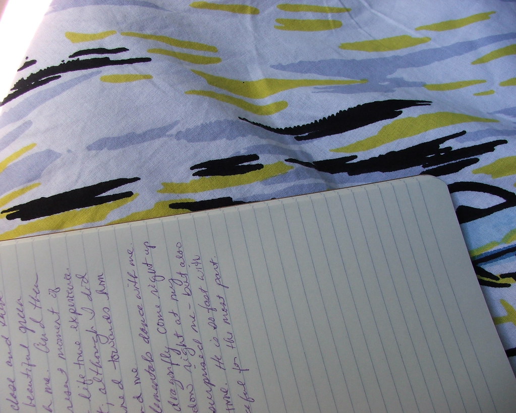 Transform Your Writing Game with an AI Writer Free Trial