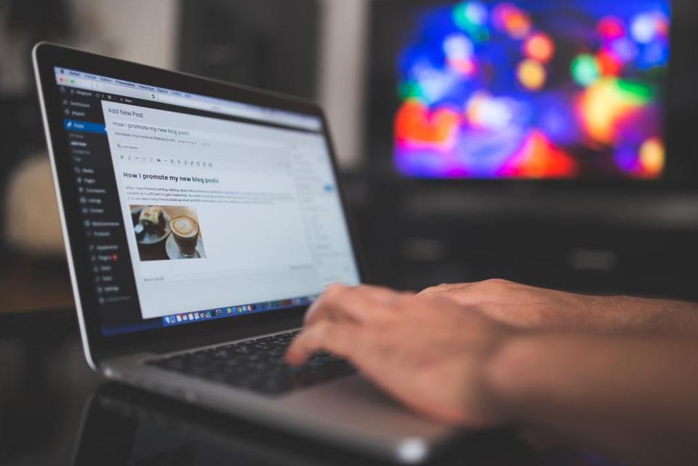 Revolutionizing Content Creation: The Power of AI Generated Blog Posts